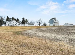 1642 E 1100 North Rd, Milford, IL 60953