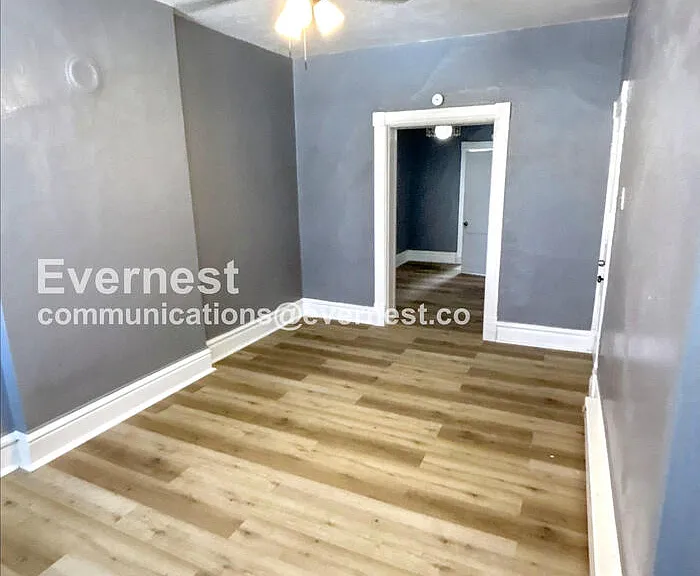 3722 Fairview Ave — Photo 6