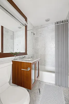 Sold by Corcoran | media 28