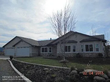 6195 Mount Pleasant Rd photo 1