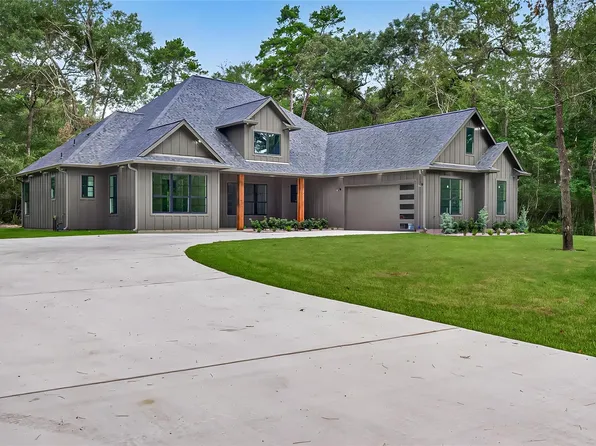 11299 Blue Heron Dr, Plantersville, TX 77363