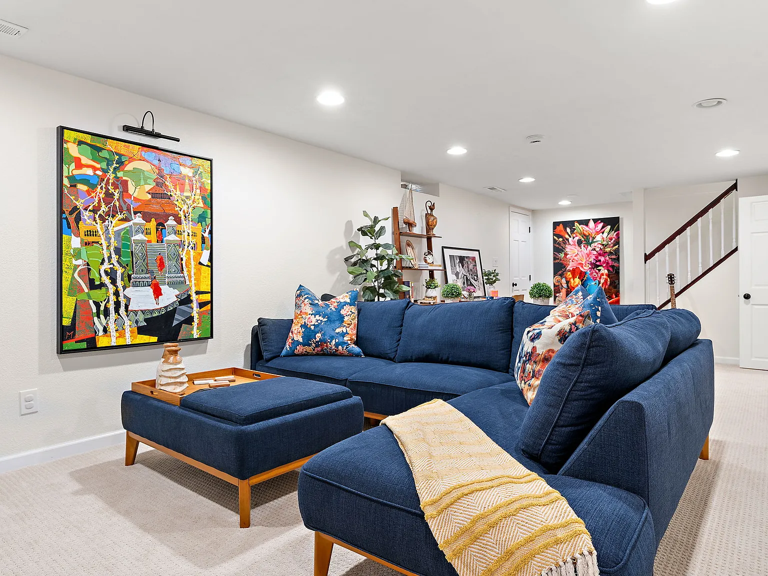 3 bed, $5,000 — Photo 2