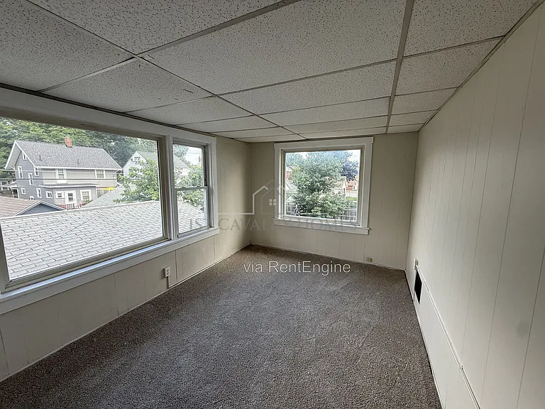 301 Roslyn Ave NW #303 — Photo 15