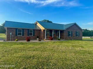 2318 G W Loy Rd, New Market, TN 37820