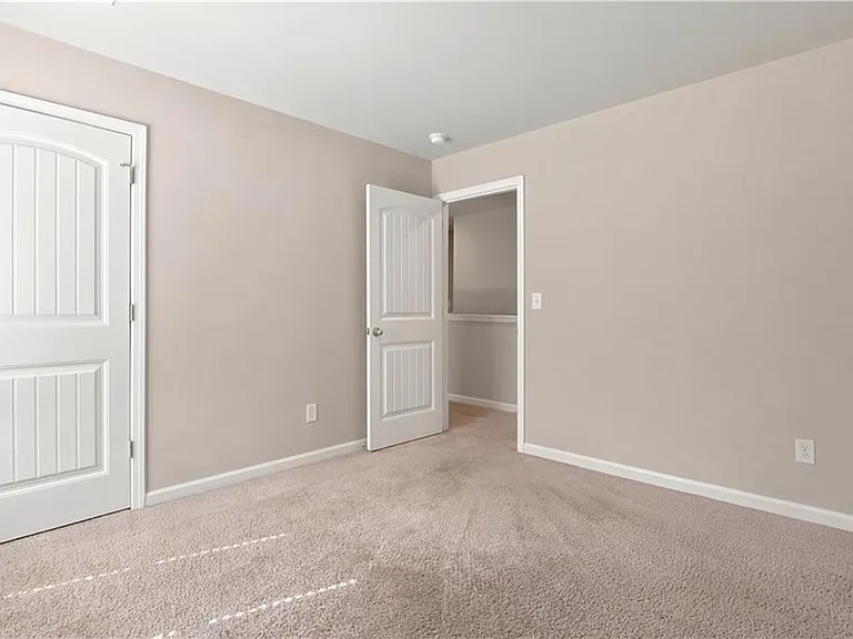 157 Lost Creek Blvd — Photo 29