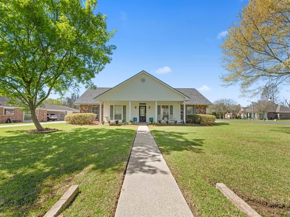 13514 Mary Edith Pl, Baton Rouge, LA 70809