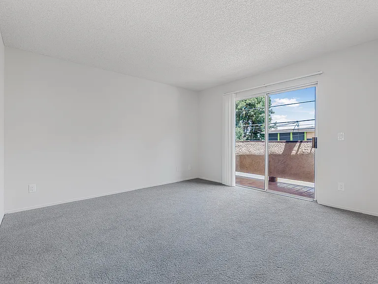 Berendo Apartments — Photo 10