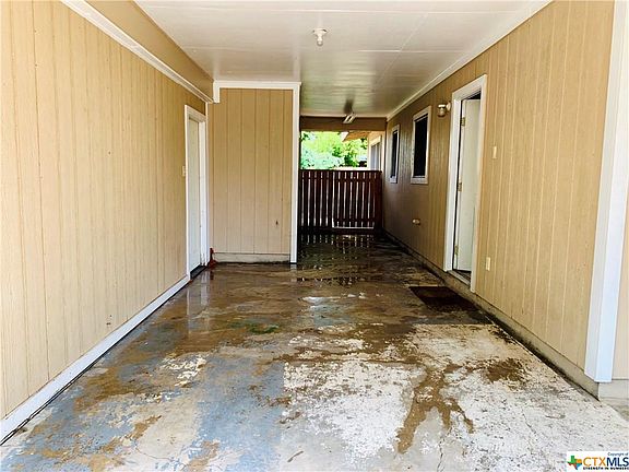 5th image of 3404 Greenwood St