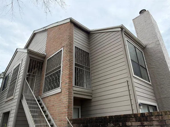 6701 Sands Point Dr APT 9, Houston, TX 77074