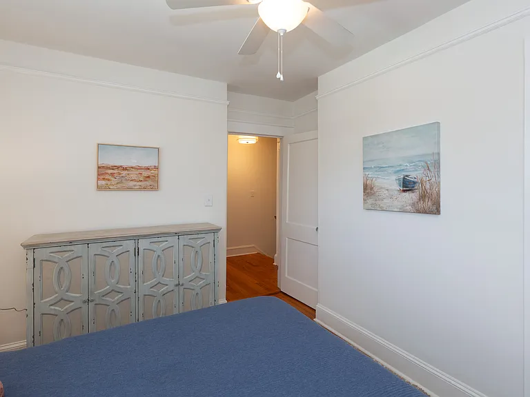 301 Broad St — Photo 14