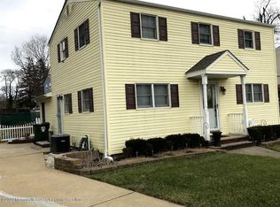 93 Helen Ave, Freehold, NJ 07728