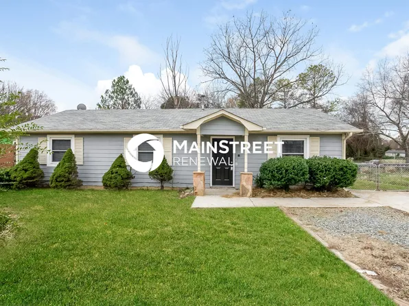 2133 Thornfield Rd, Charlotte, NC 28217