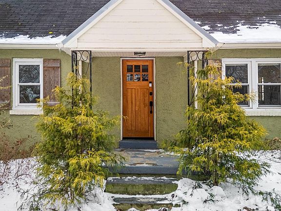 2nd image of 113 Creamery Rd