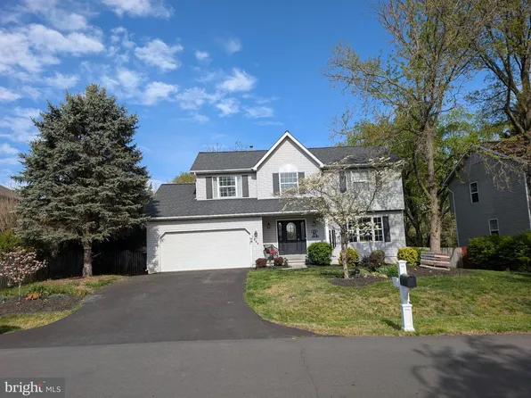 203 Alpine Meadow Rd, Winchester, VA 22602