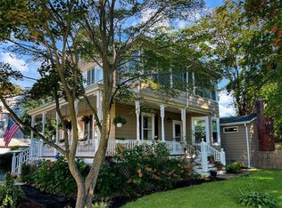 16 Fostoria St, Highland Falls, NY 10928