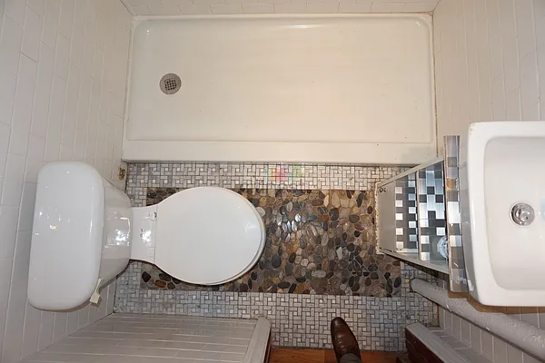 Rented by Citi Nest Group LLC | media 5