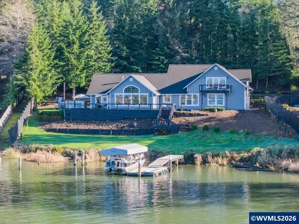 2095 NE East Devils Lake Rd, Otis, OR 97368