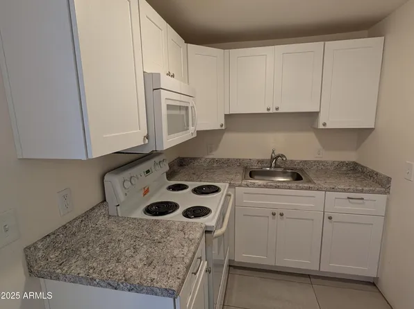 1631 E Yale St APT 5, Phoenix, AZ 85006