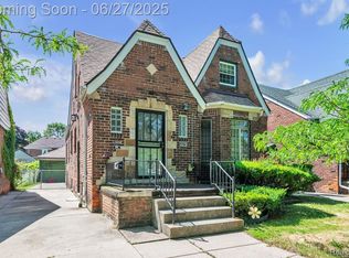 2675 Fleet St, Detroit, MI 48238