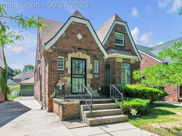 2675 Fleet St, Detroit, MI 48238