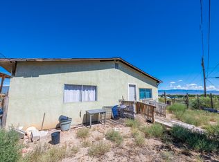 8 Hofheins Rd, Belen, NM 87002