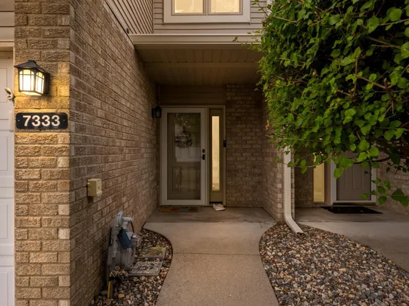 7333 Bolton Way, Inver Grove Heights, MN 55076