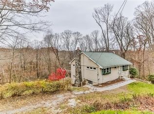 13 Yale Dr, New Fairfield, CT 06812