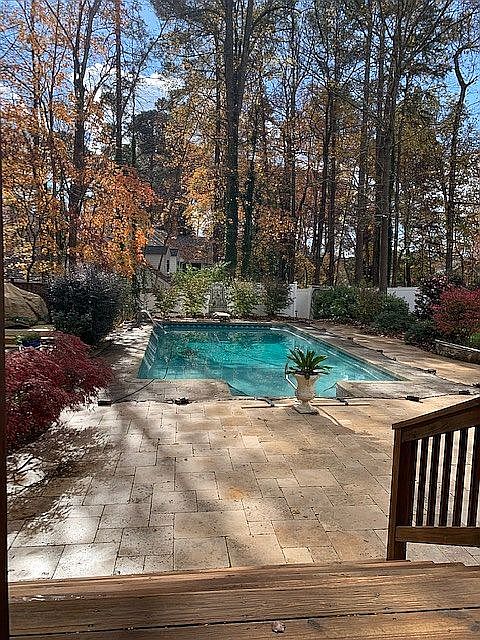 2nd image of 115 Homestead Dr