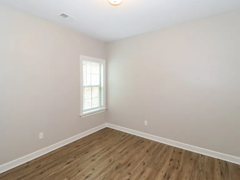 2007 S Bend Dr — Photo 12