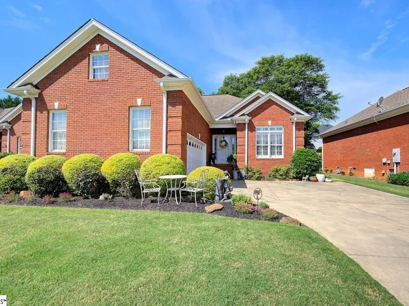 132 Hartsfield Dr, Easley, SC 29642