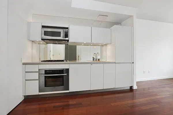 Rented by Corcoran | media 2