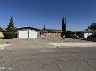 8701 Grover Dr, El Paso, TX 79925
