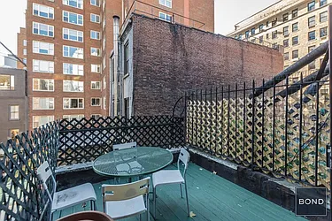 Rented by Bond New York