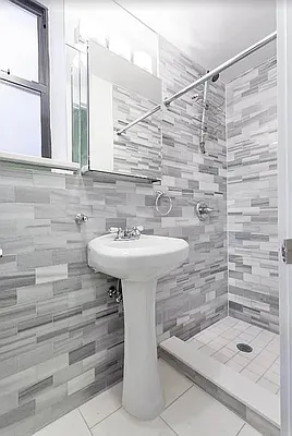 Rented by DALLAL | media 21