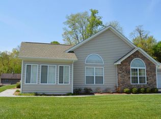 385 Villa View Point #385, Johnson City, TN 37604