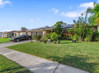 2604 Doral Way, Riviera Beach, FL 33407