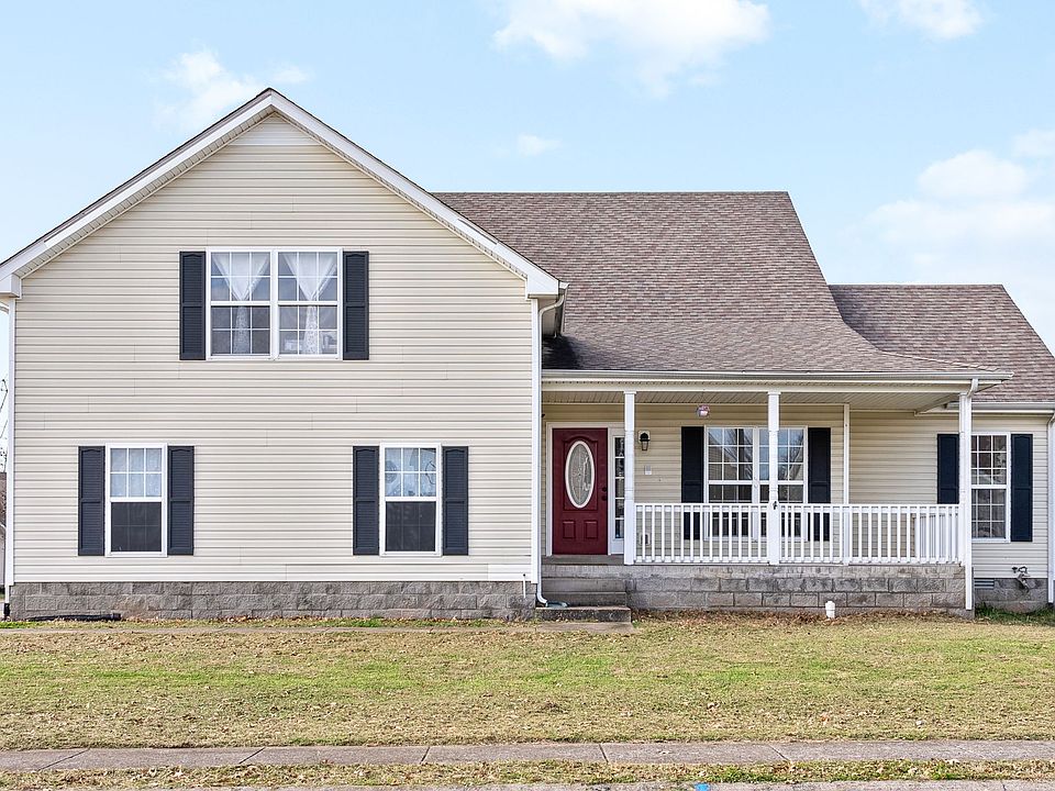 1st image of 813 Samantha Ln
