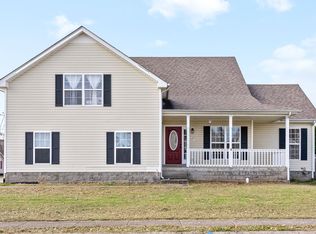 813 Samantha Ln, Clarksville, TN 37040