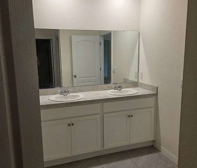 213 Churchill Ct — Photo 7