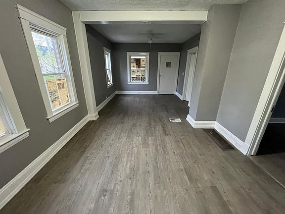 5th image of 665 E 160th St #1/2