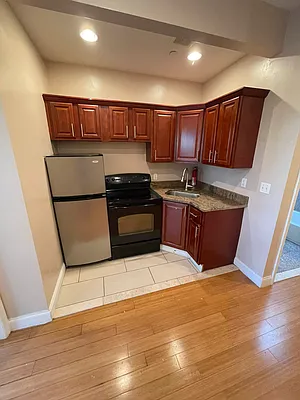 Rented by Best Apartments North Inc | media 16