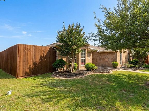 3rd image of 4191 Cherry Ridge Dr