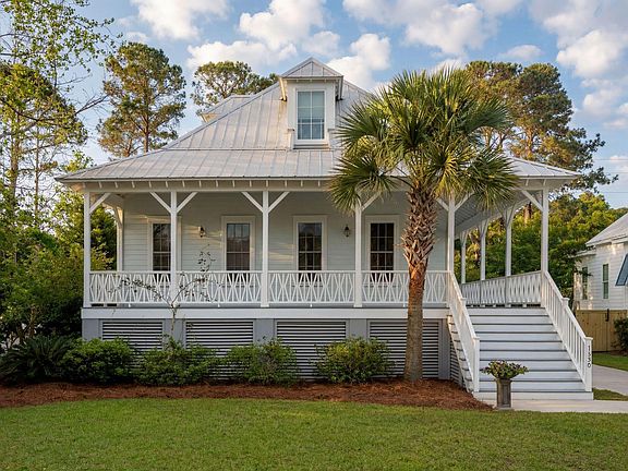 4th image of 1340 Langford Rd