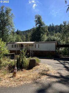 82123 River Dr, Creswell, OR, 97426