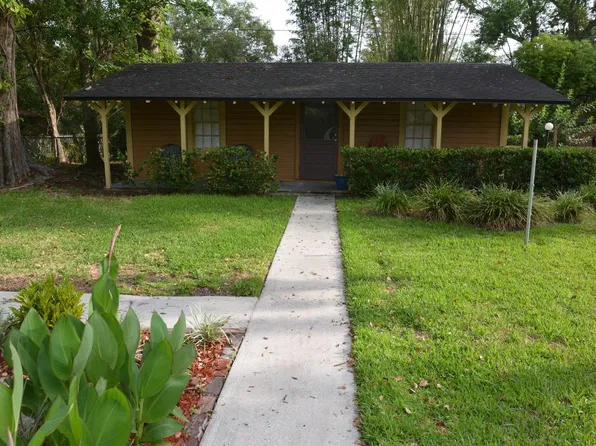 448 Rosalia Dr, Sanford, FL 32771
