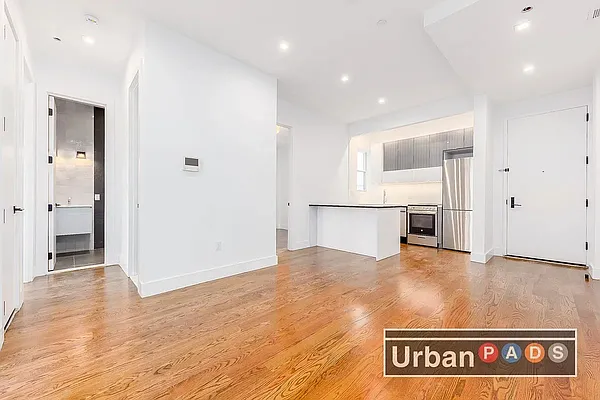 Rented by Urban Pads | media 22