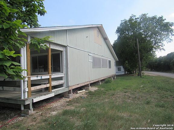 4th image of 1510 Roadside Dr
