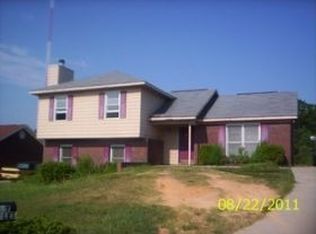 757 Crestline Dr, Columbus, GA 31907