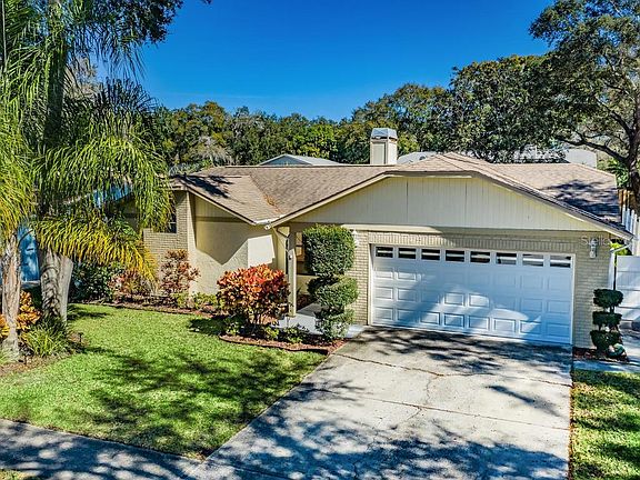 2nd image of 2463 Gulfbreeze Cir