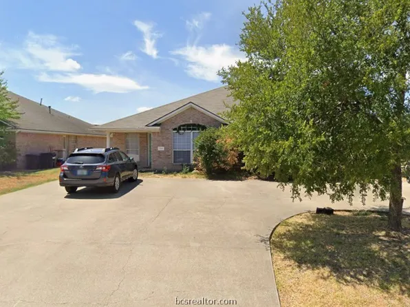 2311 Axis Ct, College Sta, TX 77845